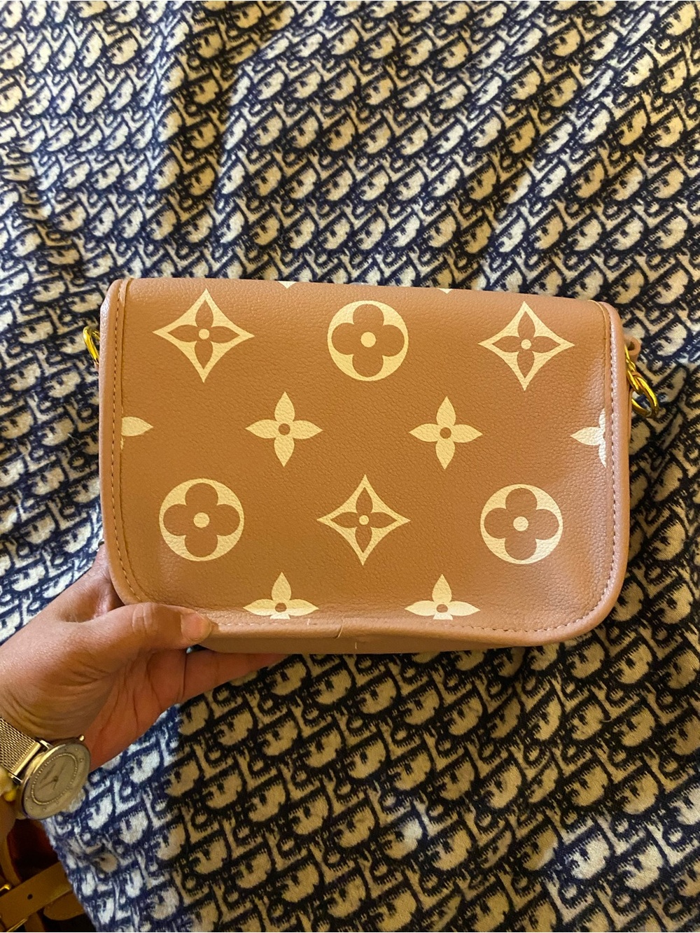 Pink Monogram Handheld Shoulder Bag - Picture 4 of 10